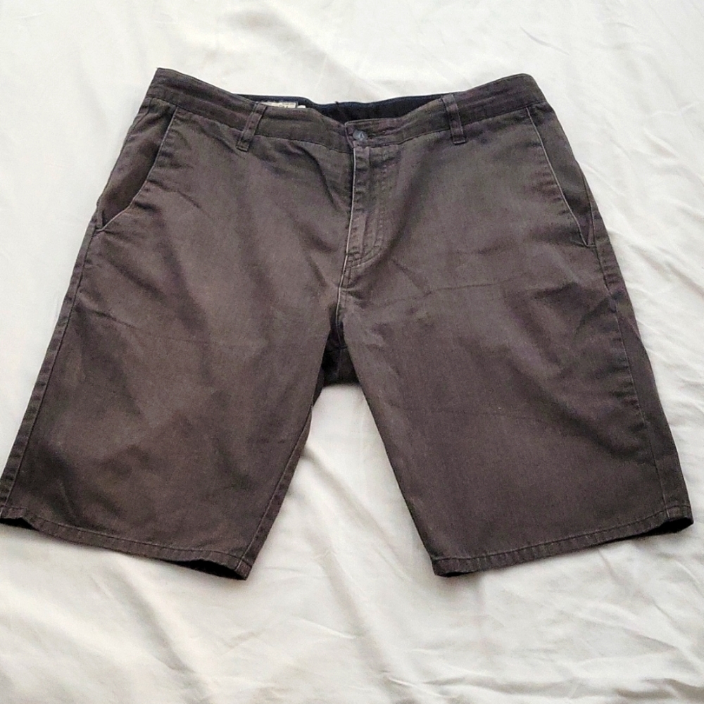 Volcom frickin chino shorts, size 34, slate gray color